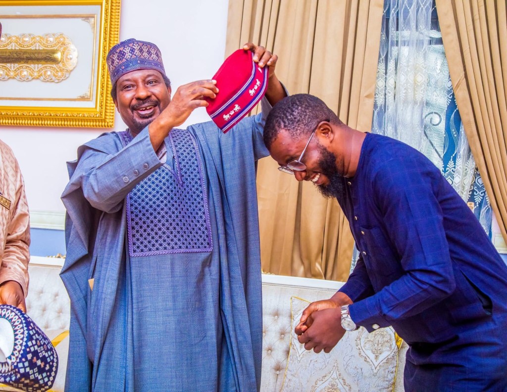 Senator Barau receives popular Kannywood singer, Ali Jita, to APC from&nbsp;NNPP